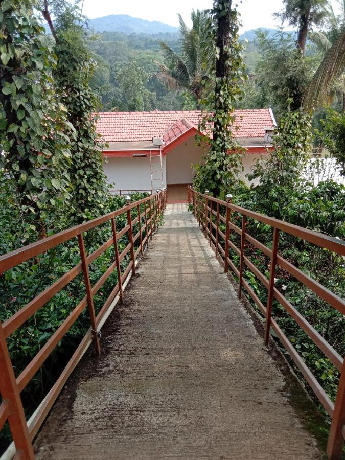 Shivalaya Homestay, Madikeri Siddapura  Екстер'єр фото